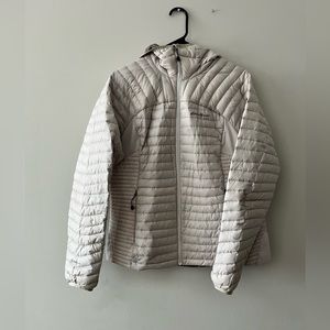 Women’s L Eddie Bauer Coat